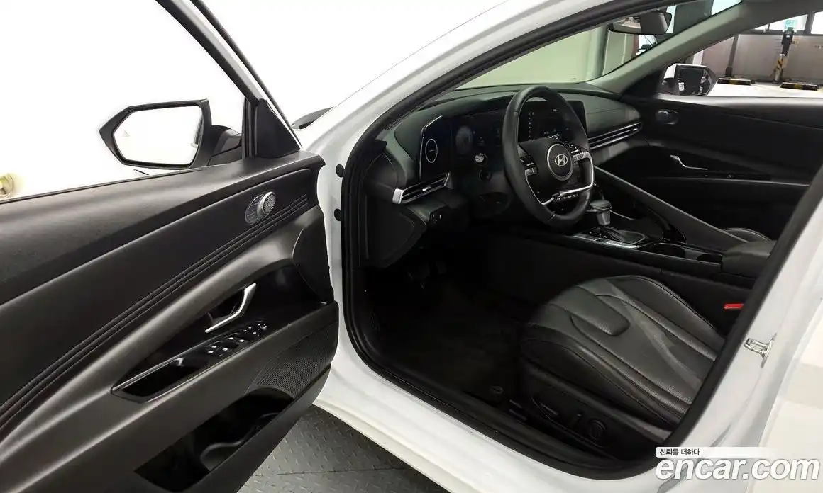 Hyundai Avante 2024 1.6 гидро в Москве № 1279284, фото 10