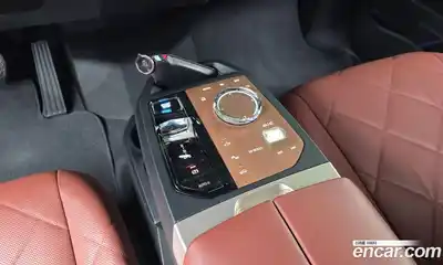 BMW iX 2023 0.3 гидро в Москве № 1279292, миниатюра 9