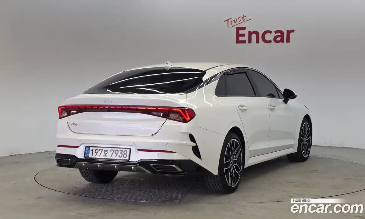 Kia K5 2022 1.6 Автомат в Москве № 1279470, фото 2