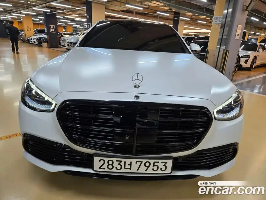 Mercedes-Benz S-Class 2024 4.0 гидро в Москве № 1279533, фото 3