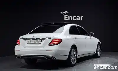 Mercedes-Benz E-Class 2017 2.0 гидро в Москве № 1279783, миниатюра 2