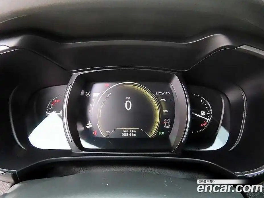 Renault QM6 2020 2.0 гидро в Москве № 1280371, фото 9