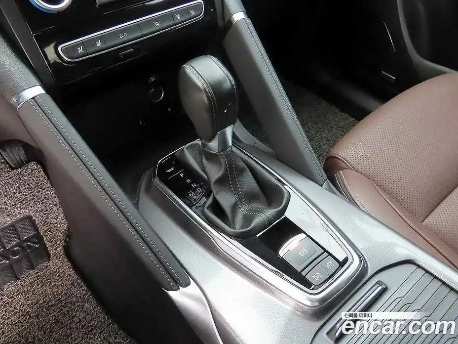 Renault QM6 2020 2.0 гидро в Москве № 1280371, фото 10