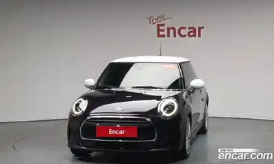 Mini Cooper 2022 1.5 гидро в Москве № 1280983, миниатюра 2