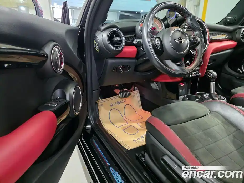 Mini Cooper 2017 2.0 гидро в Москве № 1281122, фото 14