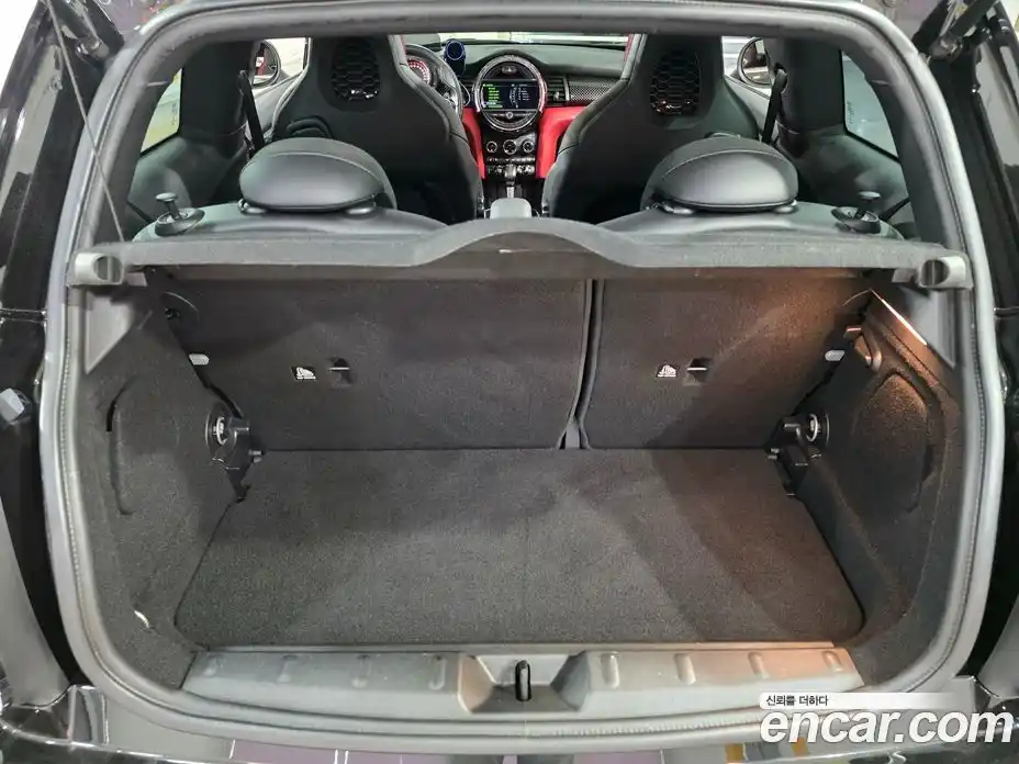 Mini Cooper 2017 2.0 гидро в Москве № 1281122, фото 19