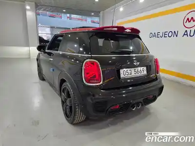Mini Cooper 2017 2.0 гидро в Москве № 1281122, миниатюра 3