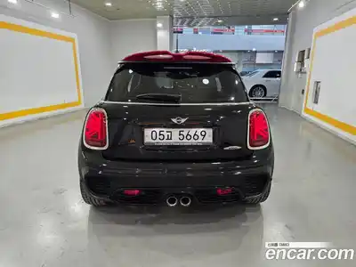 Mini Cooper 2017 2.0 гидро в Москве № 1281122, миниатюра 4