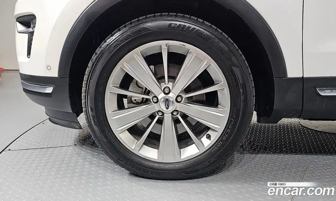 Ford Explorer 2018 2.3 гидро в Москве № 1282427, фото 5