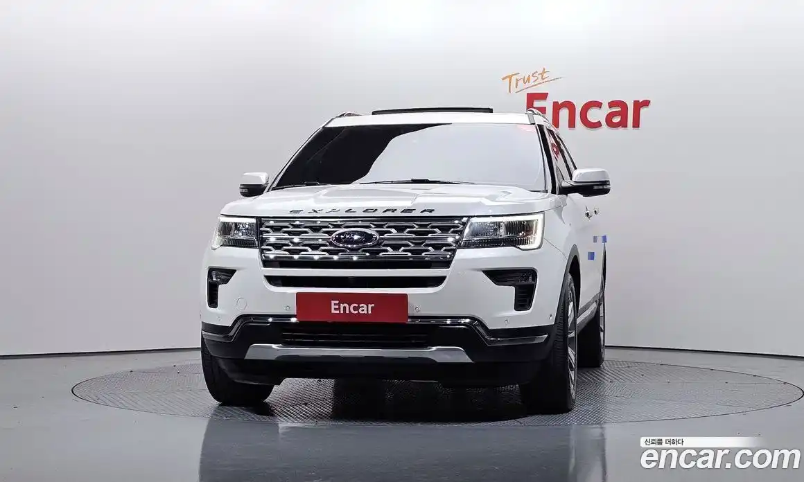 Ford Explorer 2018 2.3 гидро в Москве № 1282478, фото 3