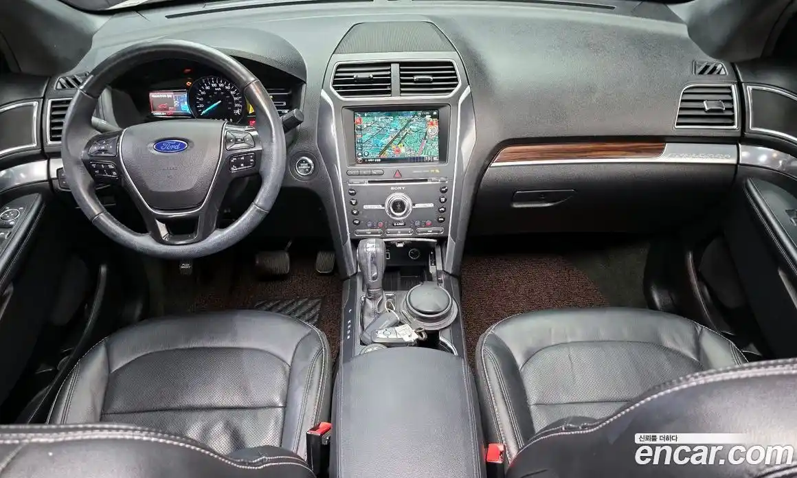 Ford Explorer 2018 2.3 гидро в Москве № 1282478, фото 7