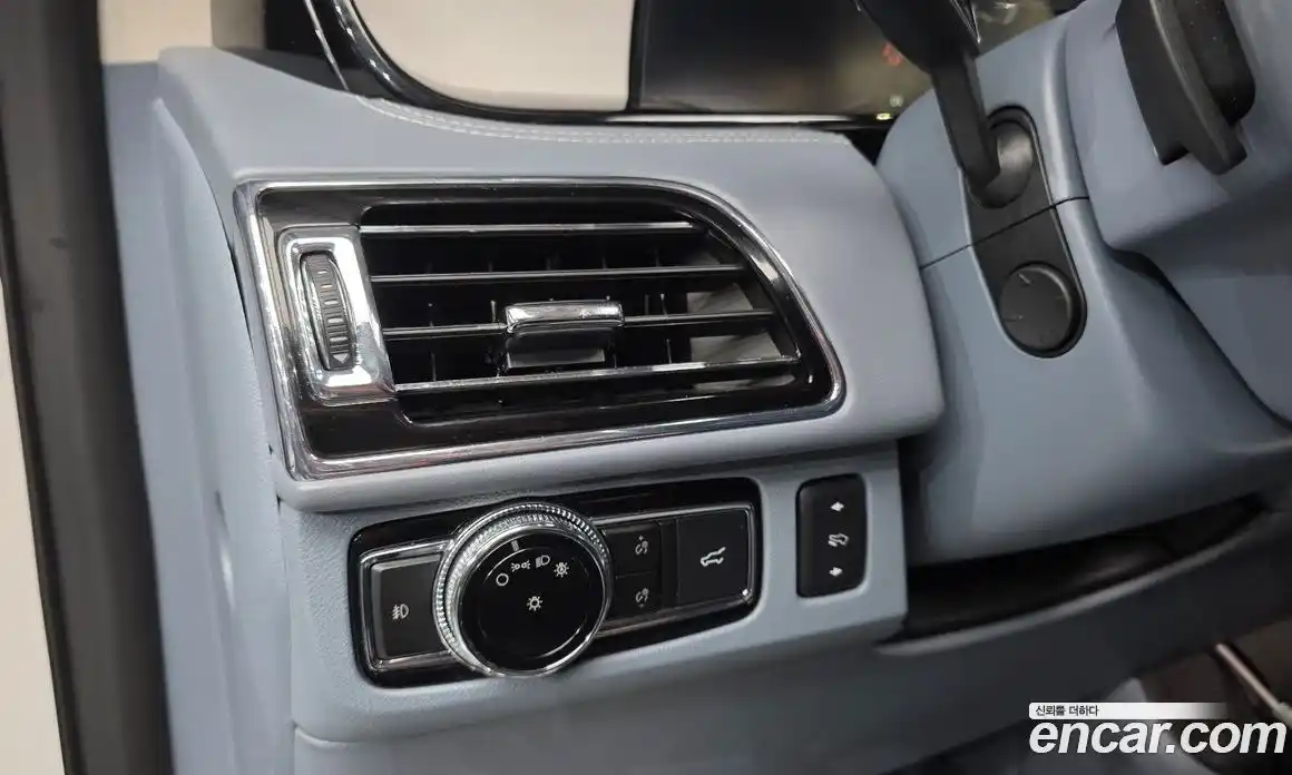 Lincoln Navigator 2019 3.5 гидро в Москве № 1282976, фото 13