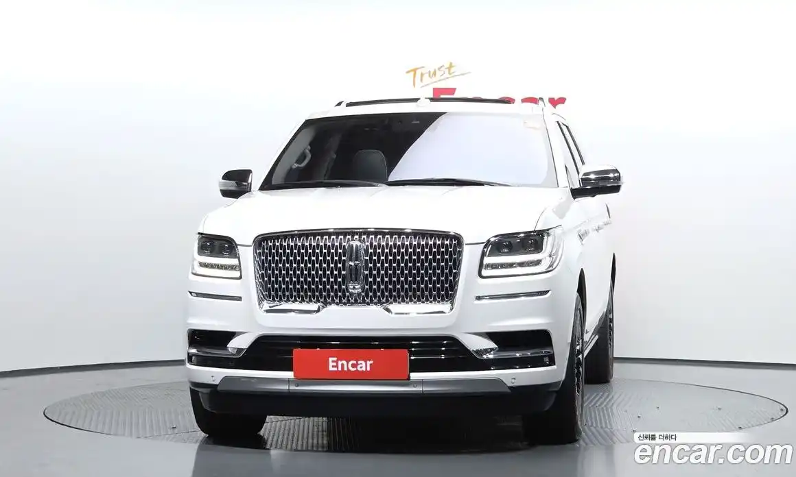 Lincoln Navigator 2019 3.5 гидро в Москве № 1282976, фото 3