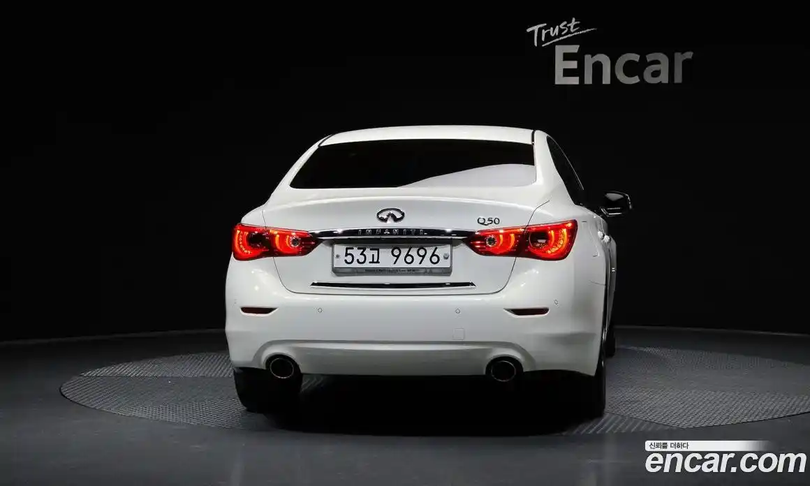 Infiniti Q50 2015 2.1 гидро в Москве № 1283643, фото 4