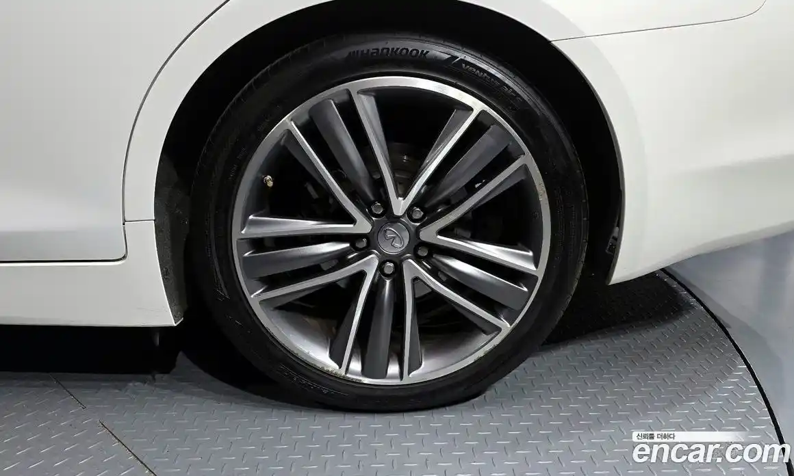 Infiniti Q50 2015 2.1 гидро в Москве № 1283643, фото 5