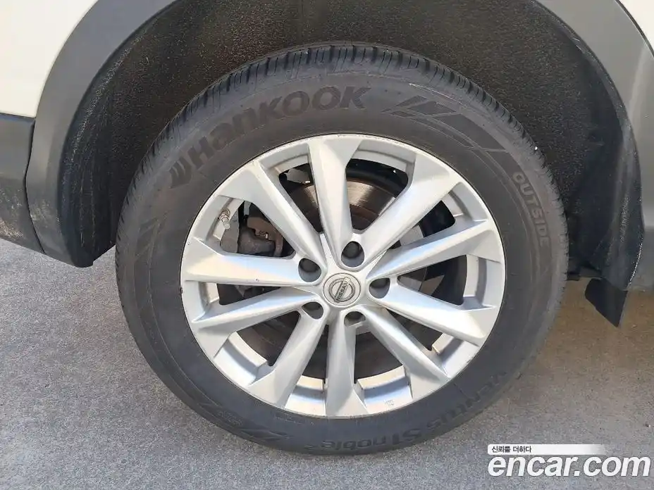 Nissan Qashqai 2016 1.6 гидро в Москве № 1283780, фото 12