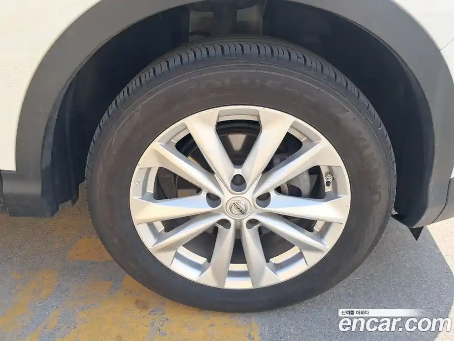Nissan Qashqai 2016 1.6 гидро в Москве № 1283780, фото 13