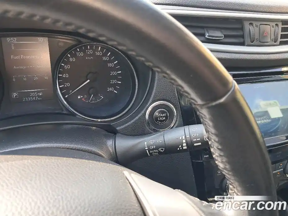 Nissan Qashqai 2016 1.6 гидро в Москве № 1283780, фото 18