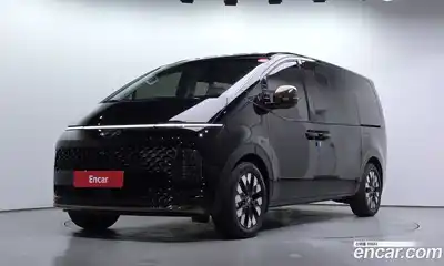 Hyundai Staria, 2025