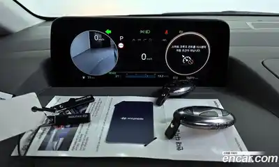 Hyundai Staria 2025 1.6 гидро в Москве № 1288349, миниатюра 8
