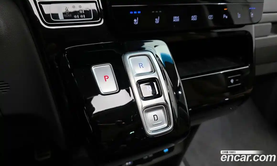 Hyundai Staria 2025 1.6 гидро в Москве № 1288349, фото 9