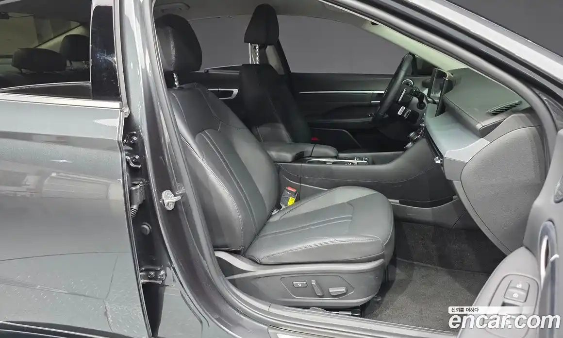 Hyundai Sonata 2024 1.6 гидро в Москве № 1288435, фото 11