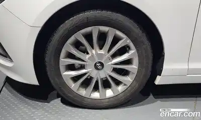 Hyundai Sonata 2016 2.0 гидро в Москве № 1288591, миниатюра 5