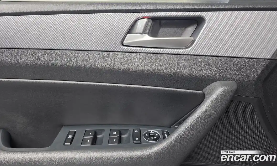 Hyundai Sonata 2018 2.0 гидро в Москве № 1288603, фото 19