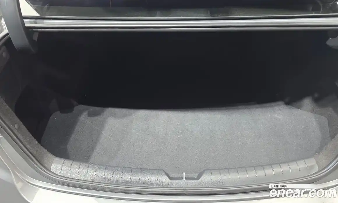Hyundai Sonata 2018 2.0 гидро в Москве № 1288603, фото 20