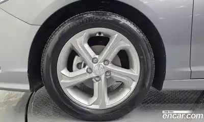 Hyundai Sonata 2018 2.0 гидро в Москве № 1288603, миниатюра 5