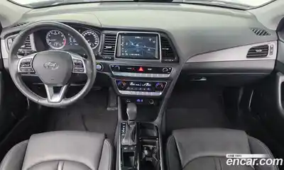 Hyundai Sonata 2018 2.0 гидро в Москве № 1288603, миниатюра 7