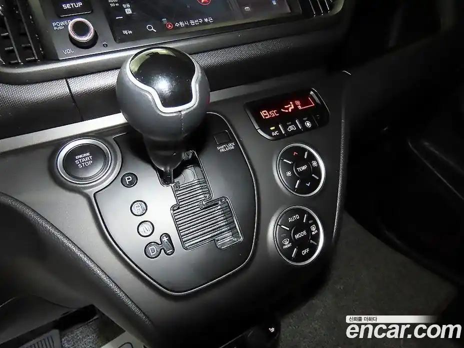 Kia Ray 2024 1.0 Автомат в Москве № 1288822, фото 9