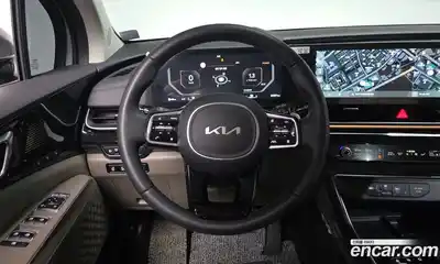 Kia Canival 2024 1.6 Автомат в Москве № 1288854, миниатюра 12