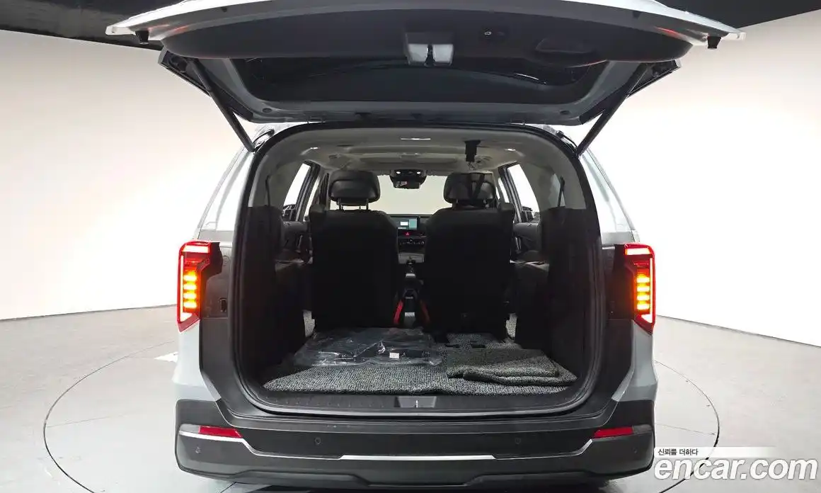 Kia Canival 2024 1.6 Автомат в Москве № 1288854, фото 19