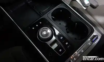 Kia Canival 2024 1.6 Автомат в Москве № 1288854, миниатюра 8