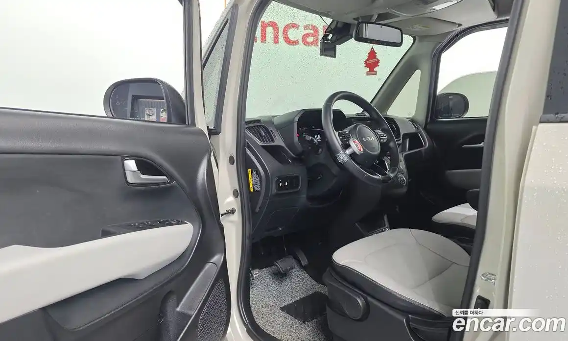 Kia Ray 2023 1.0 Автомат в Москве № 1288863, фото 10