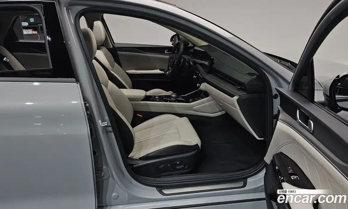 Kia K5 2025 1.6 Автомат в Москве № 1288925, фото 9