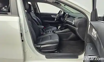 Kia K3 2022 1.6 Автомат в Москве № 1289018, миниатюра 11