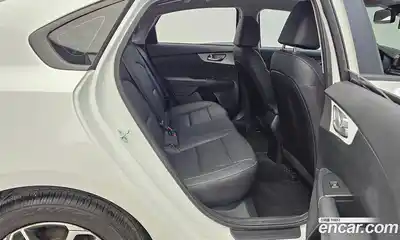 Kia K3 2022 1.6 Автомат в Москве № 1289018, миниатюра 12