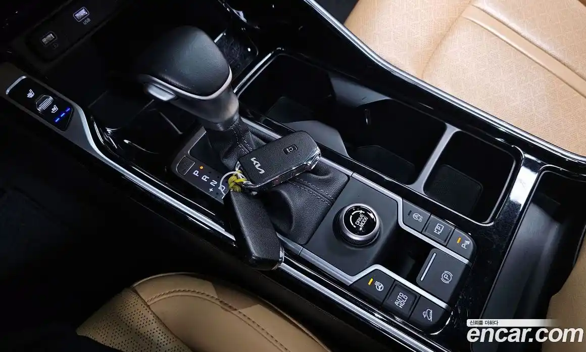 Kia Sorento 2023 2.2 Автомат в Москве № 1289032, фото 9