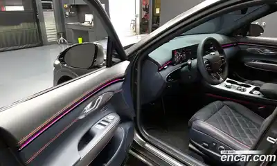 Genesis GV70 2025 3.5 Автомат в Москве № 1289077, миниатюра 11