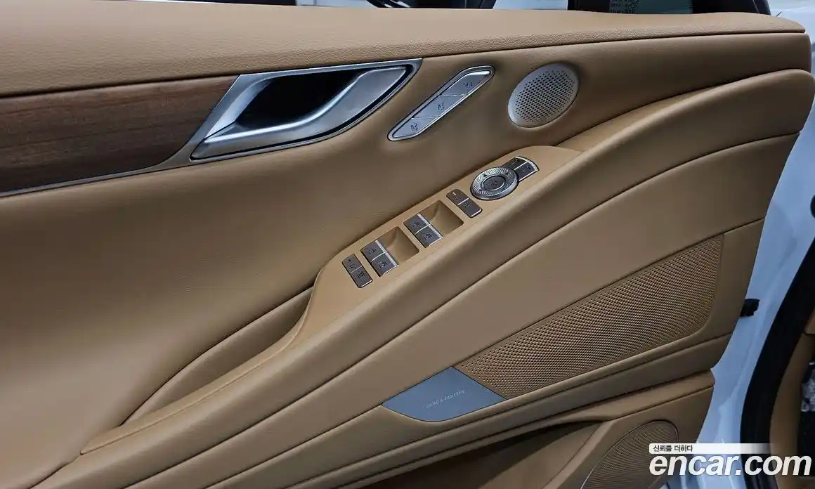 Genesis G80 2025 2.5 Автомат в Москве № 1289089, фото 18