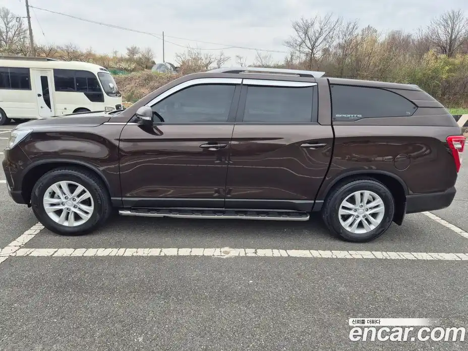 SsangYong Rexton 2018 2.2 Автомат в Москве № 1289812, фото 16