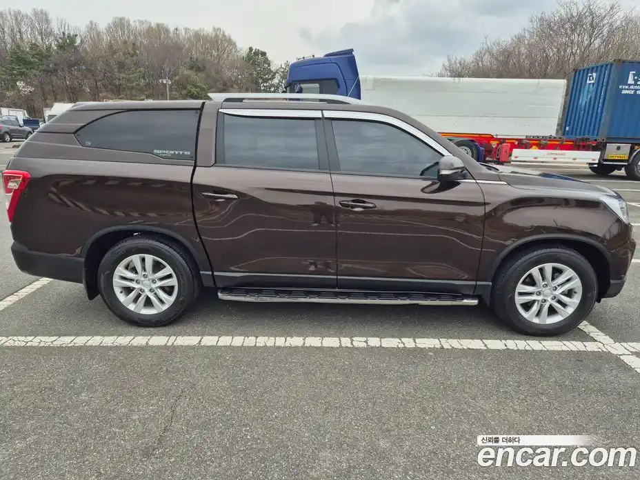 SsangYong Rexton 2018 2.2 Автомат в Москве № 1289812, фото 17