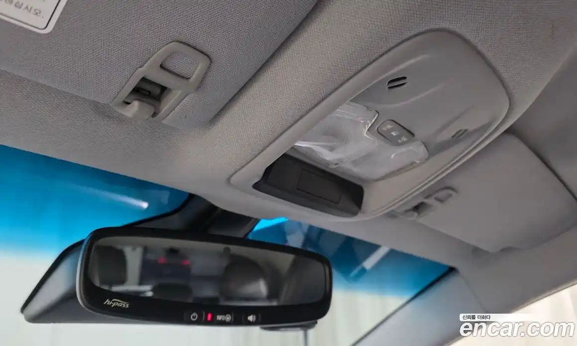 Chevrolet Bolt EV 2018 0.2 Автомат в Москве № 1290038, фото 17