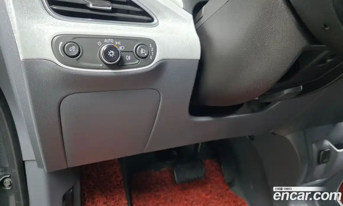 Chevrolet Bolt EV 2018 0.2 Автомат в Москве № 1290038, фото 19