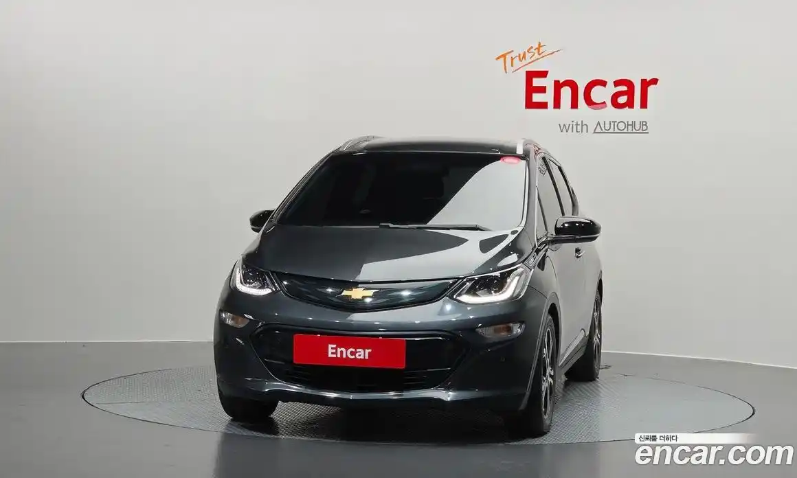 Chevrolet Bolt EV 2018 0.2 Автомат в Москве № 1290038, фото 3