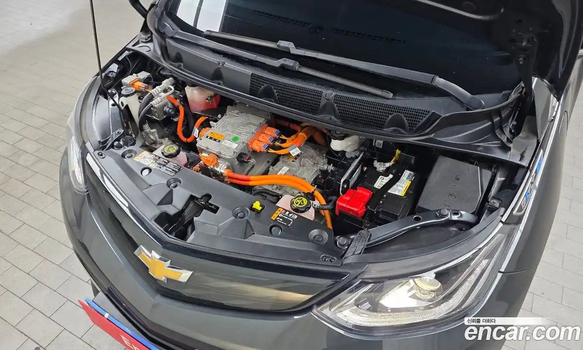 Chevrolet Bolt EV 2018 0.2 Автомат в Москве № 1290038, фото 6