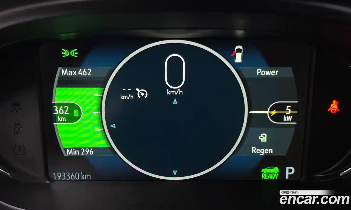 Chevrolet Bolt EV 2018 0.2 Автомат в Москве № 1290038, фото 8