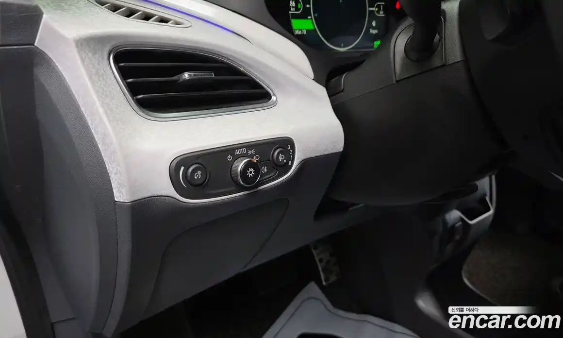 Chevrolet Bolt EV 2018 0.2 Автомат в Москве № 1290058, фото 18